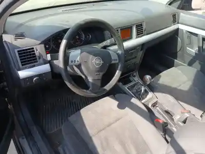 Veículo de Sucata opel vectra c (z02) 1.8 16v do ano 2004 alimentado z18xe