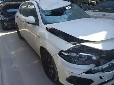 Veículo de Sucata fiat tipo fastback (356_, 357_) 1.4 (356hxa1b) do ano 2018 alimentado 843 a1.000