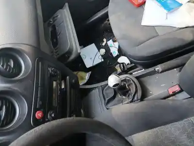 Veicolo di demolizione seat ibiza iii (6l1) 1.4 16v dell'anno 2008 alimentato bxw