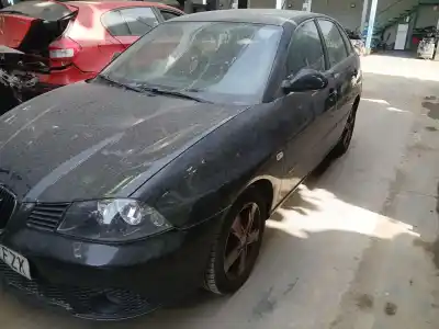 Vehicul casat SEAT IBIZA III (6L1) 1.9 TDI al anului 2008 alimentat AXR