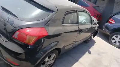 Veicolo di demolizione kia cee'd fastback (ed) 1.4 dell'anno 2012 alimentato g4fa