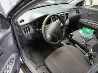 Véhicule à la ferraille kia rio ii (jb) 1.5 crdi de l'année 2006 alimenté d4fa