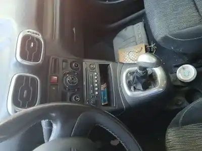 Здавання транспортного засобу citroen c3 picasso (sh_) 1.6 hdi року 2010 потужний 9hx (dv6ated4)