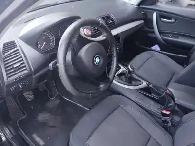 Veículo de Sucata bmw 1 (e87) 118 d do ano 2008 alimentado n47d020a