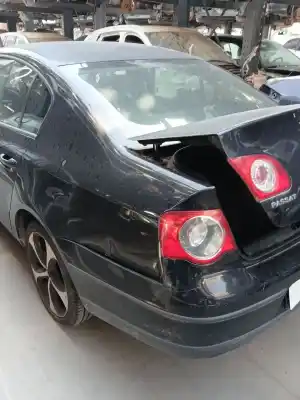 Sloopvoertuig volkswagen passat b6 (3c2) 1.9 tdi van het jaar 2007 aangedreven bxe