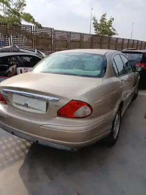 Scrapping Vehicle jaguar x-type i (x400) 2.0 d of the year 2004 powered 6b