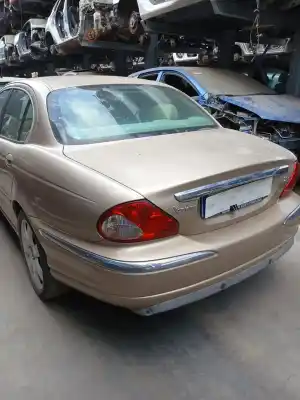 Scrapping Vehicle jaguar x-type i (x400) 2.0 d of the year 2005 powered fmba,fmbb