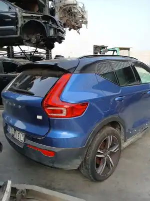 Veículo de Sucata volvo xc40 (536) t5 plug-in hybrid do ano 2021 alimentado b 3154 t5