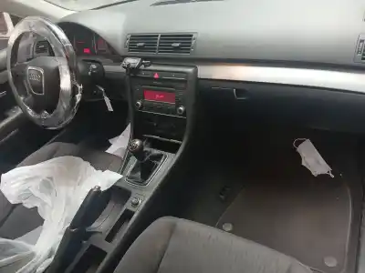 Здавання транспортного засобу audi a4 b7 (8ec) 2.0 tdi 16v року 2007 потужний blb,bre