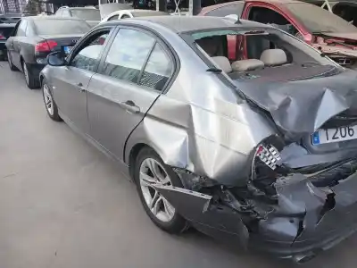 Veicolo di demolizione bmw 3 (e90) 320 d dell'anno 2011 alimentato m47 d20 (204d4),n47 d20 a,n47 d20 c