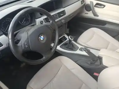 Veicolo di demolizione bmw 3 (e90) 320 d dell'anno 2011 alimentato m47 d20 (204d4),n47 d20 a,n47 d20 c