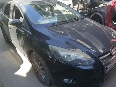 Vehículo de desguace FORD FOCUS III SEDÁN  del año 2011 con motor T1DB