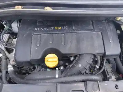 Véhicule à la ferraille RENAULT GRAND SCÉNIC III (JZ0/1_)  de l'année 2009 alimenté H4J 700