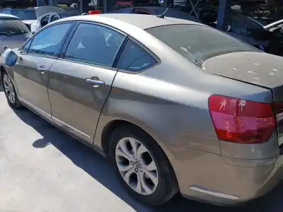 Veículo de Sucata citroen c5 iii (rd_) 2.0 hdi 140 do ano 2009 alimentado rhf