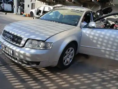 Vehicul casat audi a4 b6 (8e2) 2.0 al anului 2001 alimentat awx