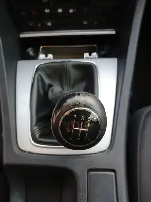 Vehicul casat audi a4 b6 (8e2) 2.0 al anului 2001 alimentat awx