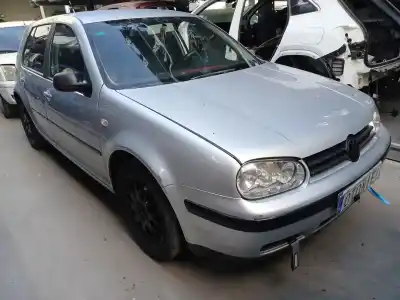 Sloopvoertuig VOLKSWAGEN GOLF IV (1J1) 1.9 TDI van het jaar 2002 aangedreven ASV