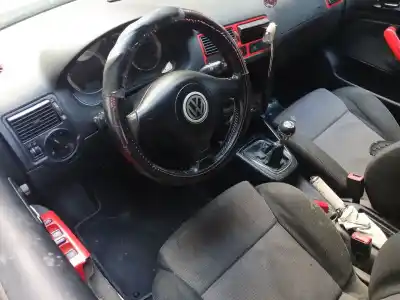 Veículo de Sucata volkswagen golf iv (1j1) 1.9 tdi do ano 2002 alimentado asv