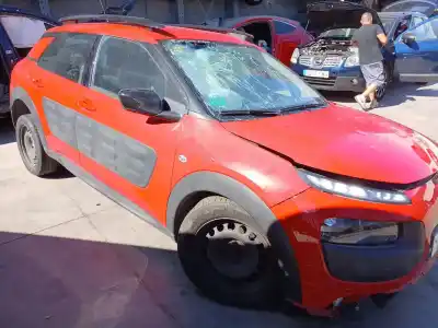 Здавання транспортного засобу citroen c4 cactus 1.2 vti 82 року 2015 потужний hm01