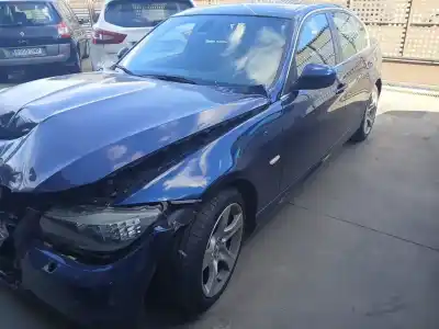 Veicolo di demolizione bmw 3 (e90) 320 d dell'anno 2011 alimentato n47 d20 c