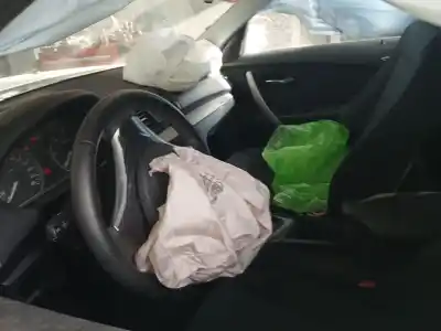 Scrapping Vehicle bmw 1 (e87) 116 d of the year 2010 powered n47 d20 a