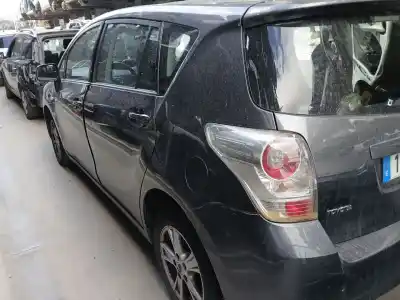 Sloopvoertuig toyota verso (_r2_) 2.0 d-4d (aur20_) van het jaar 2010 aangedreven 1ad