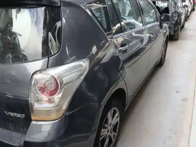 Sloopvoertuig TOYOTA VERSO (_R2_) 2.0 D-4D (AUR20_) van het jaar 2010 aangedreven 1AD