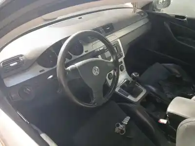 Veículo de Sucata volkswagen passat b6 (3c2) 2.0 tdi 16v do ano 2006 alimentado bkp