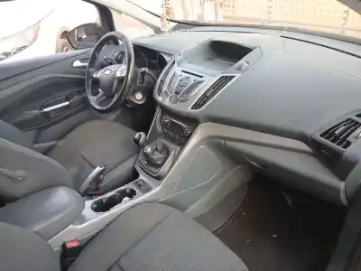 Здавання транспортного засобу ford c-max ii (dxa/cb7, dxa/ceu) 1.6 tdci року 2015 потужний t1da