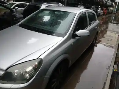 Здавання транспортного засобу opel astra h (a04) 1.9 cdti (l48) року 2005 потужний z 19 dth