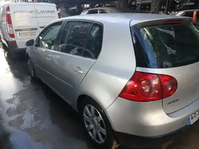 Veicolo di demolizione volkswagen golf v (1k1) 1.9 tdi dell'anno 2006 alimentato bxe
