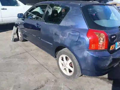 Veicolo di demolizione TOYOTA COROLLA (_E12_)  dell'anno 2005 alimentato 1ND