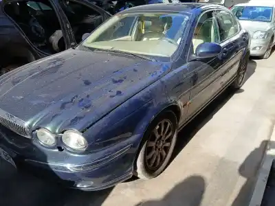 Scrapping Vehicle JAGUAR X-TYPE I (X400) 2.5 V6 A LAS 4 RUEDAS of the year 2002 powered XB