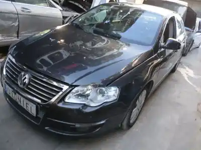 Veicolo di demolizione volkswagen passat b6 (3c2) 2.0 tdi 16v dell'anno 2006 alimentato bkp