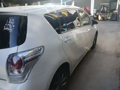 Sloopvoertuig toyota verso (_r2_) 1.6 d4-d (war20_) van het jaar 2014 aangedreven n47 c16 a