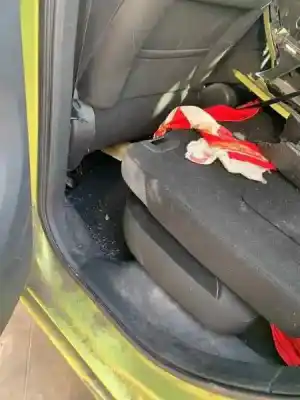 Veículo de Sucata citroen c3 picasso sx do ano 2010 alimentado 9hx