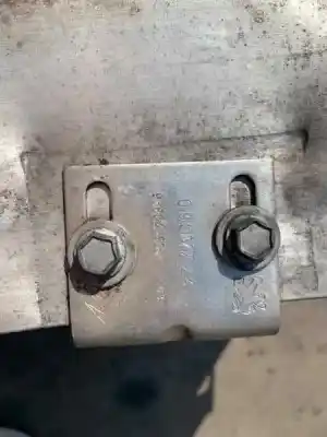 Veículo de Sucata citroen c3 picasso sx do ano 2010 alimentado 9hx