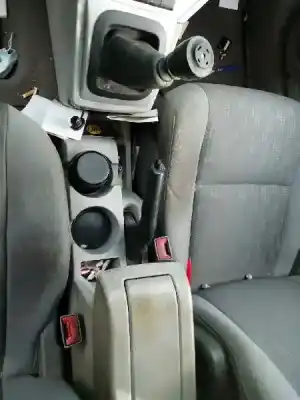 Veículo de Sucata dodge caliber 2.0 crd do ano 2006 alimentado bsy