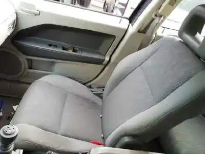 Veículo de Sucata dodge caliber 2.0 crd do ano 2006 alimentado bsy