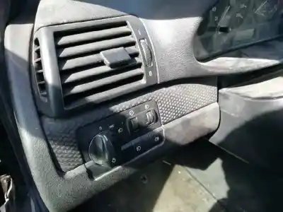 Scrapping Vehicle bmw serie 3 compact (e46) 320td of the year 2004 powered 204d4