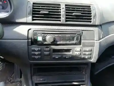 Scrapping Vehicle bmw serie 3 compact (e46) 320td of the year 2004 powered 204d4