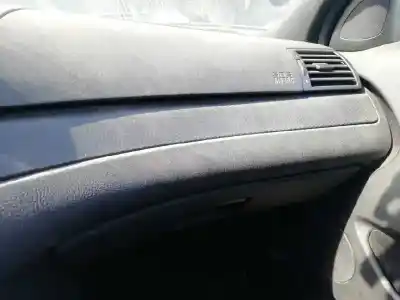 Scrapping Vehicle bmw serie 3 compact (e46) 320td of the year 2004 powered 204d4