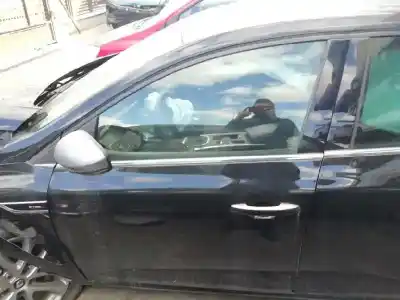 Veículo de Sucata renault megane iv berlina 5p 1.3 tce do ano 2019 alimentado h5h b4