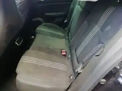 Veículo de Sucata renault megane iv berlina 5p 1.3 tce do ano 2019 alimentado h5h b4