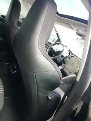 Veículo de Sucata renault megane iv berlina 5p 1.3 tce do ano 2019 alimentado h5h b4