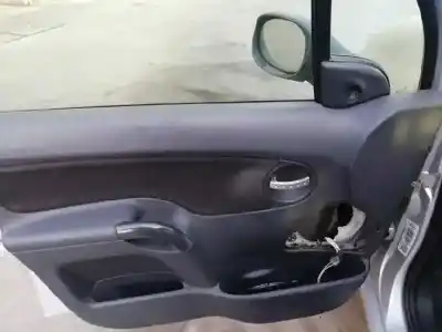 Scrapping Vehicle citroen c3 1.1 collection of the year 2003 powered hfx