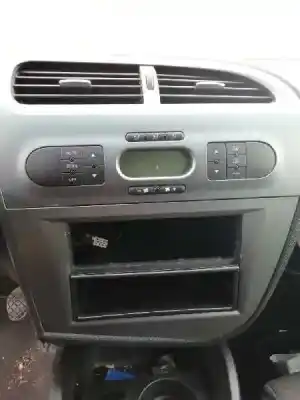 Scrapping Vehicle seat leon (1p1) reference of the year 2005 powered bkd