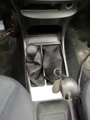 Veículo de Sucata nissan terrano/terrano.ii (r20) aventura do ano 2005 alimentado td27ti