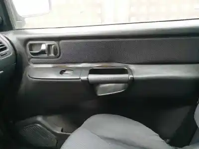 Veículo de Sucata nissan terrano/terrano.ii (r20) aventura do ano 2005 alimentado td27ti