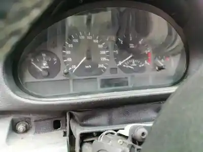 Veículo de Sucata bmw serie 3 compact (e46) 320td do ano 2003 alimentado 204d4d